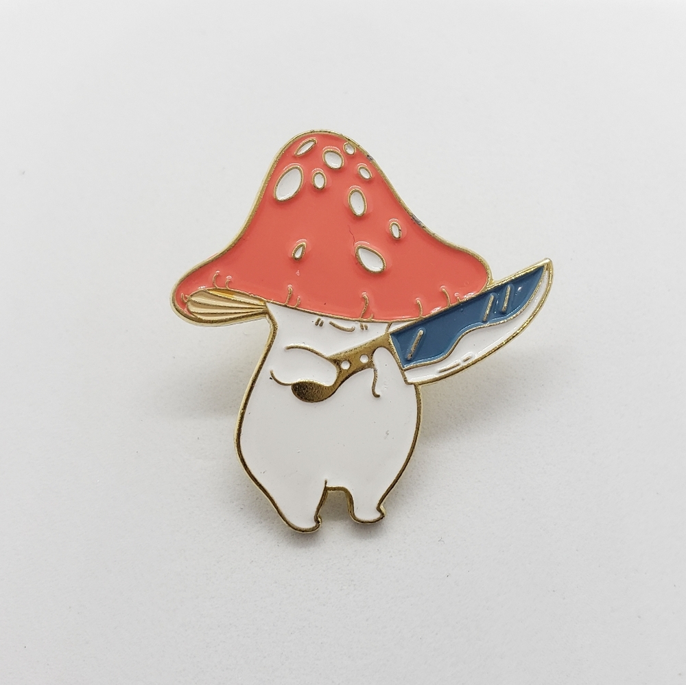 {5/$25} 'shroom chef enamel pin